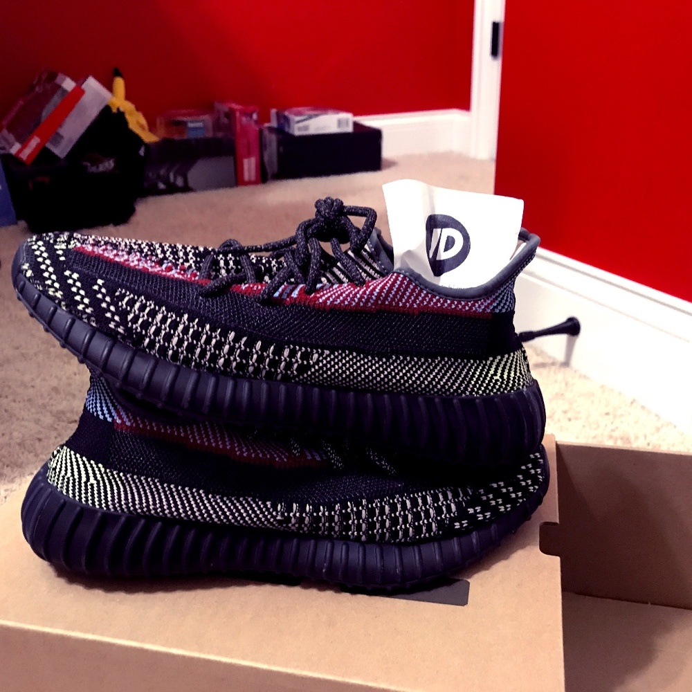 Yeezy 350 v2